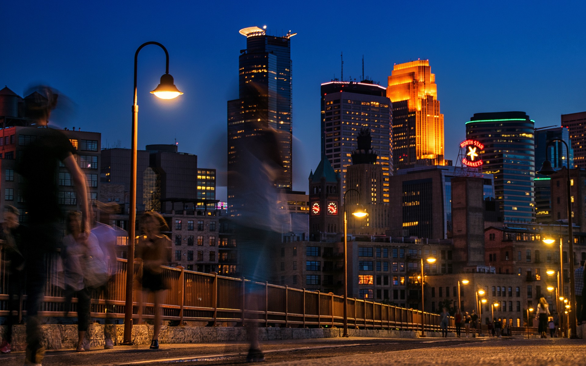 minneapolis-1824972_1920